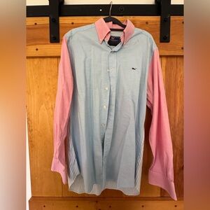 Vineyard Vines Multi Colored button down in unique design- immaculate condition